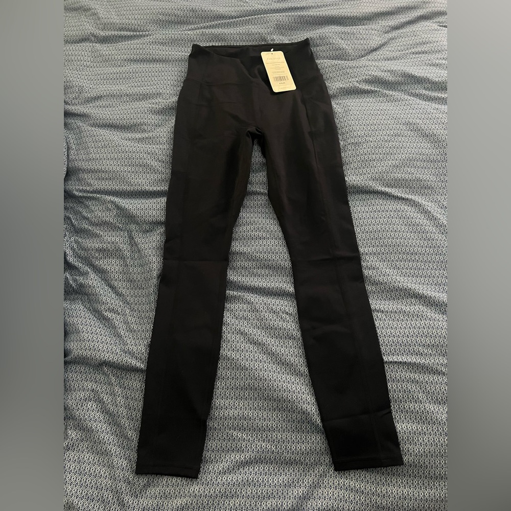 NWT Trinity high-waist utility leggings fabletics size M